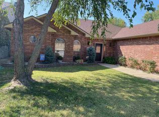 3515 Edgewater Dr, Enid, OK 73703