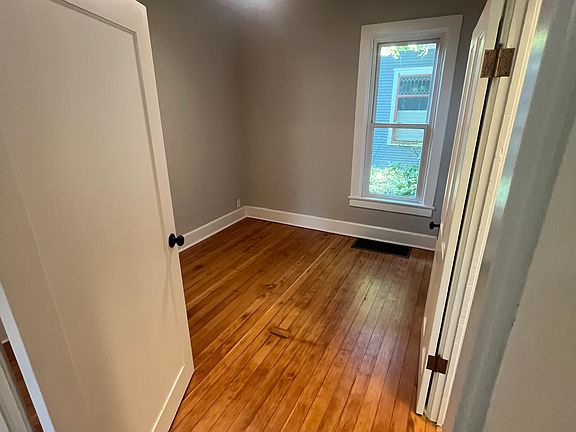 Bedroom #1
