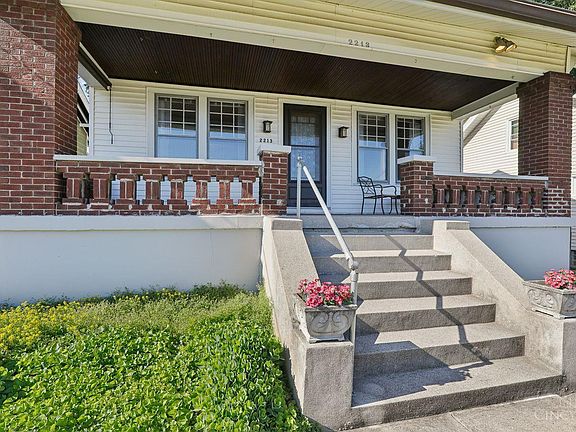 3rd image of 2213 Quatman Ave