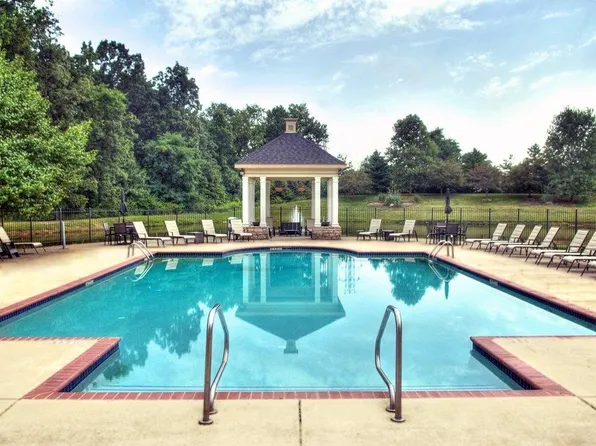 The Bradford at Easton Apartment Homes