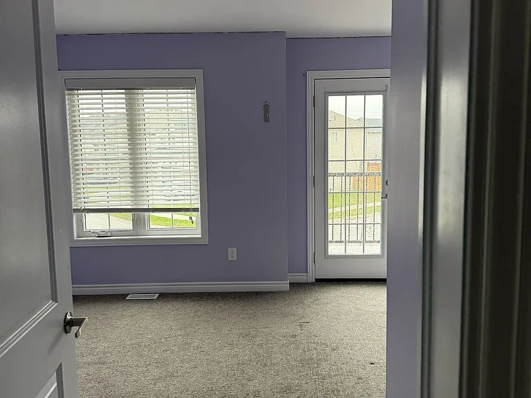 96 Bethune Ave — Photo 11