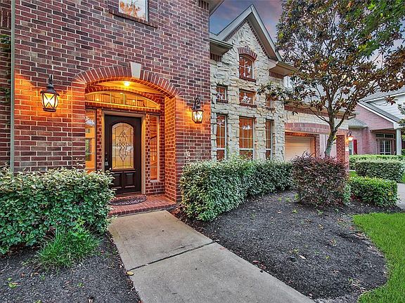 2nd image of 5411 Riverstone Crossing Dr