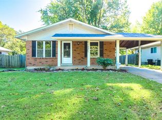 3150 Sabrina Ln, Florissant, MO 63031