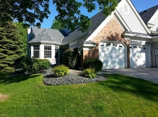1229 Birch Pond Trl, White Bear Township, MN 55110