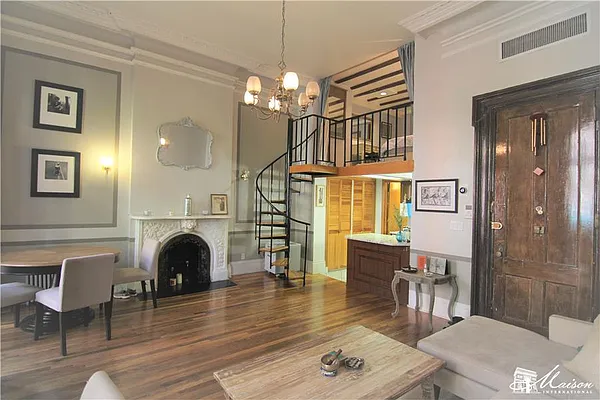 Rented by Maison International | media 35