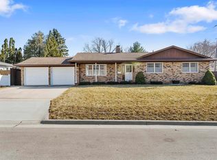 204 W Mitchell Ave, Waterloo, IA 50701