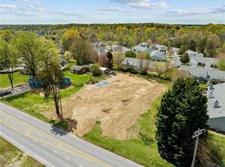 2867 Fleming Rd, Greensboro, NC 27410