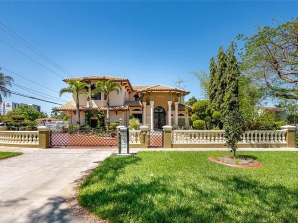 588 Miller Dr, Miami Springs, FL 33166