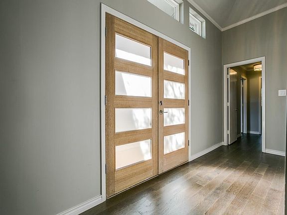 4th image of 7333 Brentfield Dr