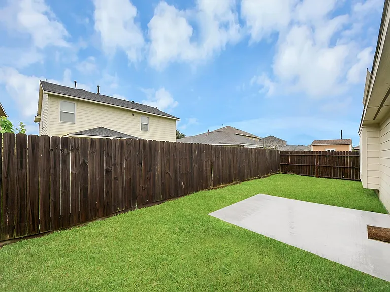2222 Summit Meadow Dr — Photo 34