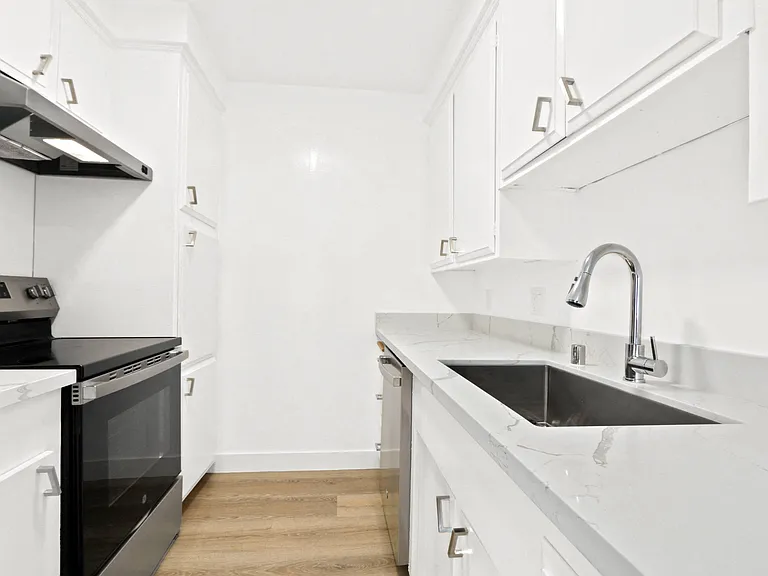 343 Palos Verdes — Photo 21