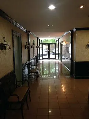 Rented by Giaps Realty Group LLC | media 2