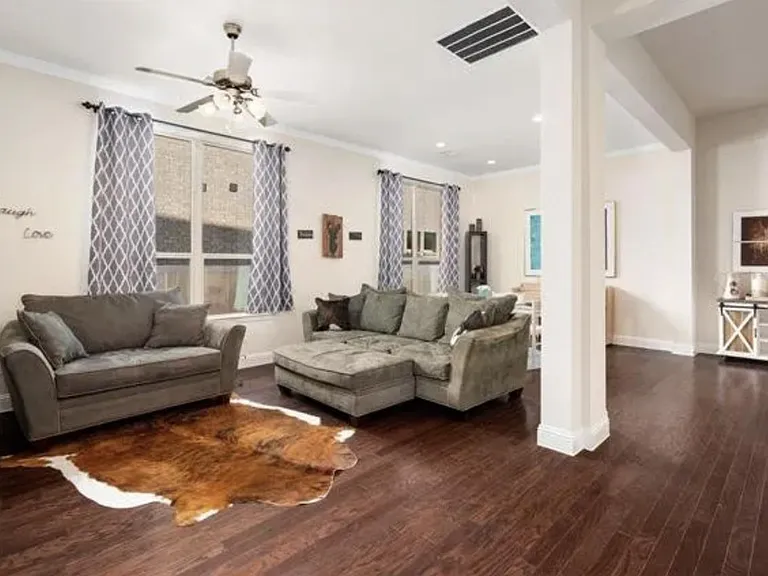 1005 Benbrook Trl — Photo 9