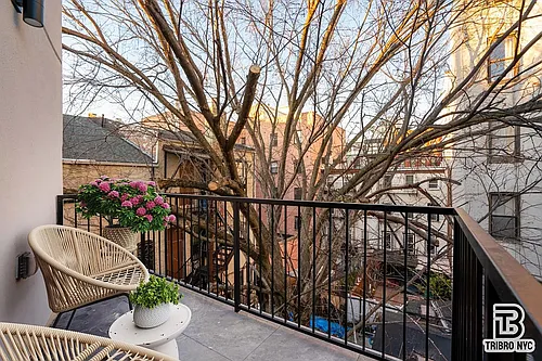 753 Lexington Ave #2F Photo 1