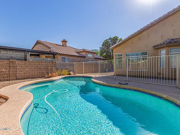 15213 N 55th Way — Photo 40