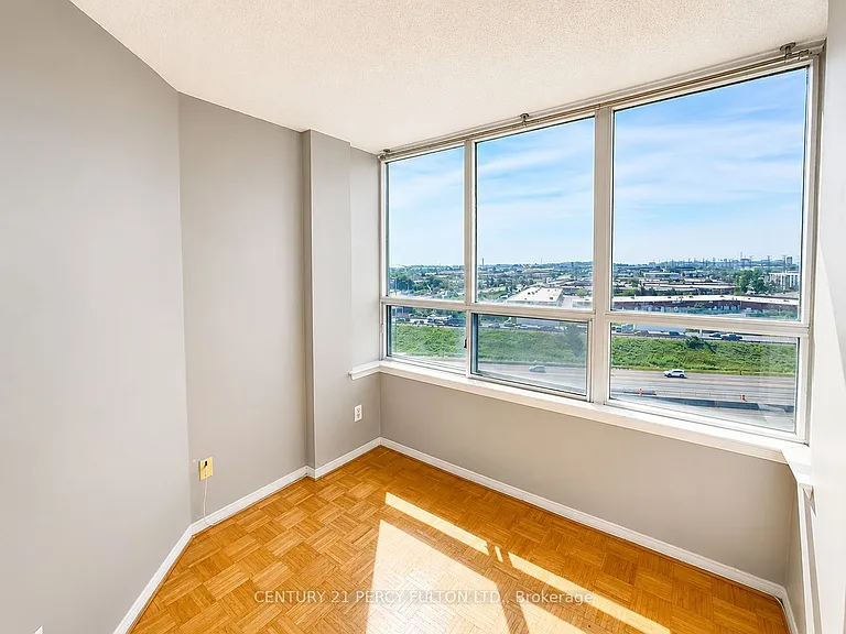 1625 Pickering Pkwy #1201 — Photo 17