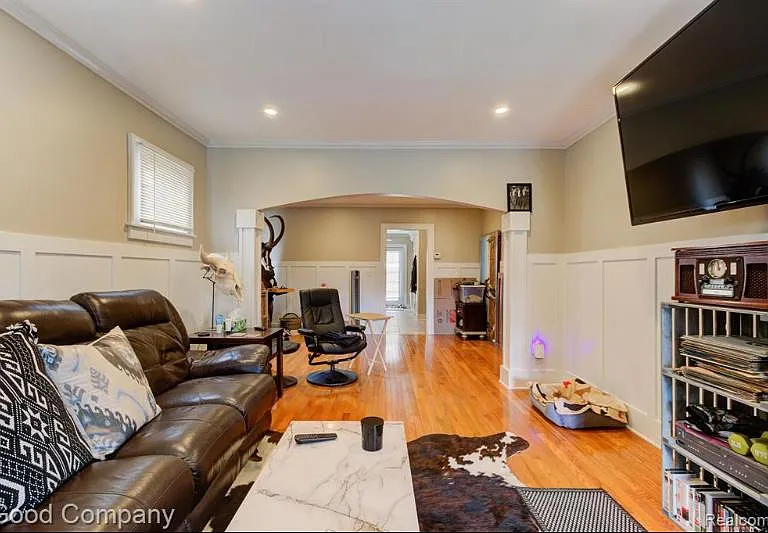 920 E Lincoln Ave #1 — Photo 4