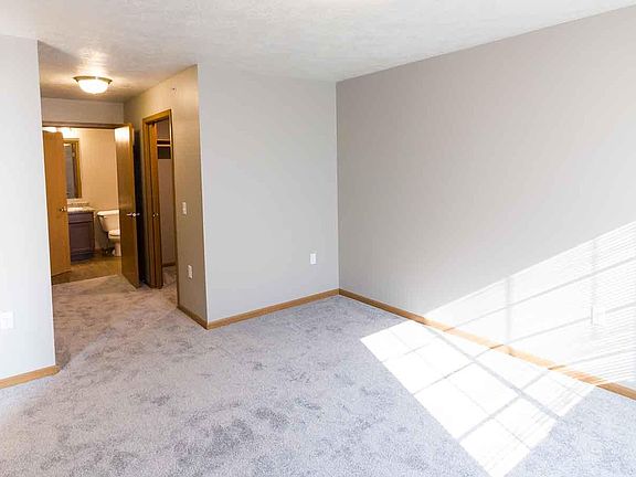 Large master Bedroom