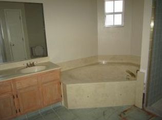 504 137th St E, Bradenton, FL 34212