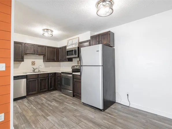 1301 Condo Dr, Rolla, MO 65401