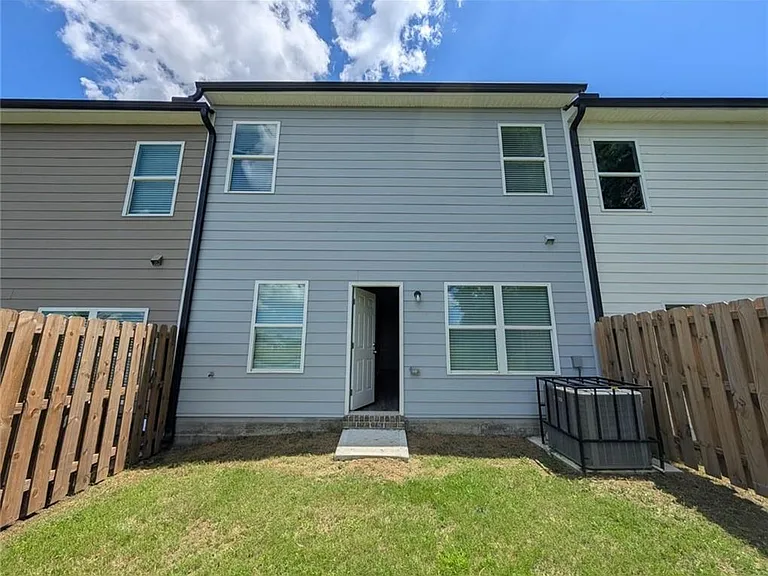 108 Brexley Dr — Photo 9