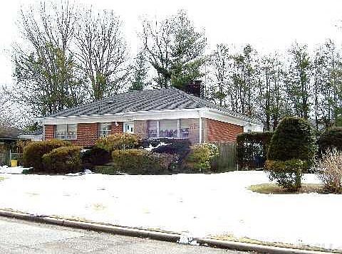 1st image of 214 Ontario Ave