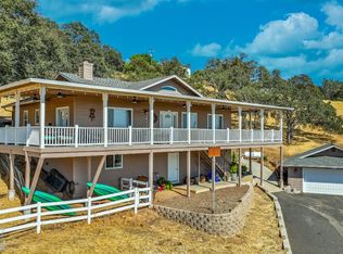 2279 Arrowhead St, Copperopolis, CA 95228