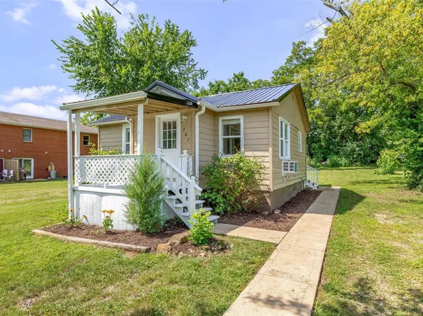 707 Jackson St, Desloge, MO 63601