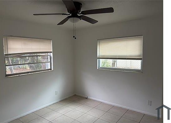 5th image of 1040 Bert Rd APT 5