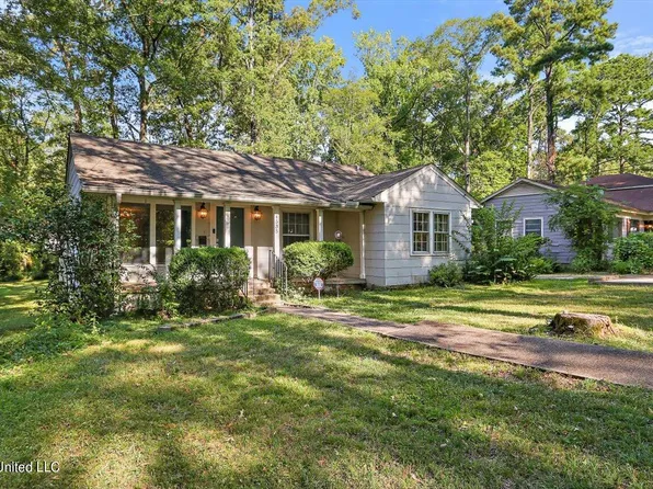 4535 Meadowridge Dr, Jackson, MS 39206