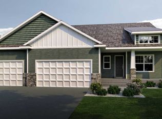 9175 Hamlet Ave S, Cottage Grove, MN 55016