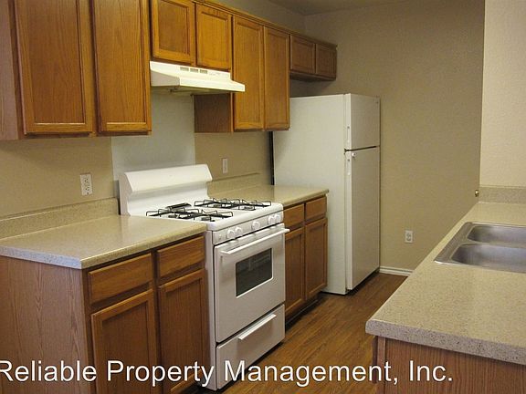 2nd image of 1108 Christopher Ave APT B