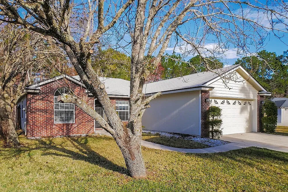 3 bed, 1425 sqft, $2,257 — Photo 2