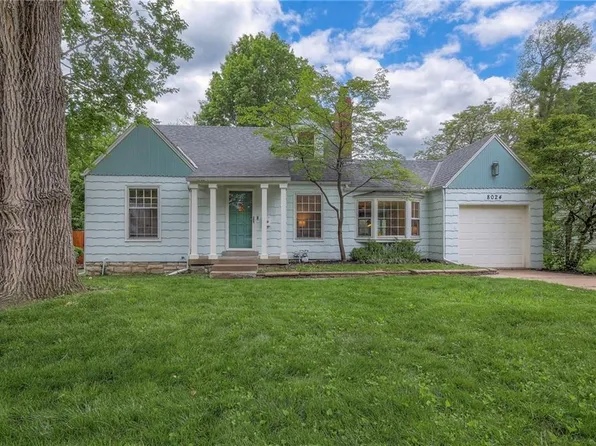 8024 Pennsylvania Ave, Kansas City, MO 64114