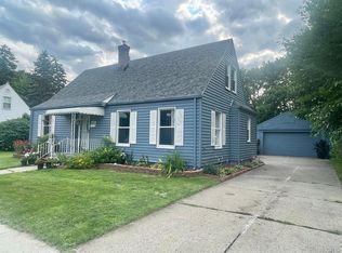 22105 Cyman Ave, Warren, MI 48091