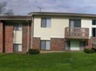 111 Lincoln St APT 2, O Fallon, MO 63366