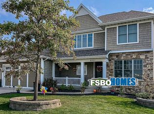 6257 Cattail Ln, Bettendorf, IA 52722