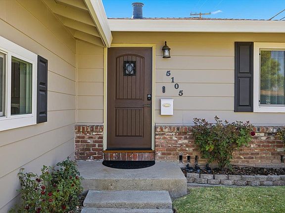 3rd image of 5105 Martin Way