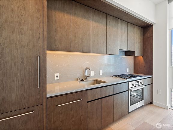 2nd image of 121 Stewart Street #3302
