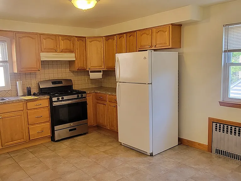 KITCHEN AND EIK