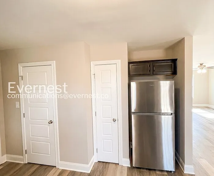 1276 Cardinal Creek Dr — Photo 6