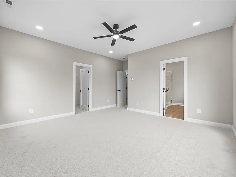 401 Lee St — Photo 21