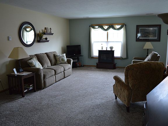 4th image of 211 Fairview Dr
