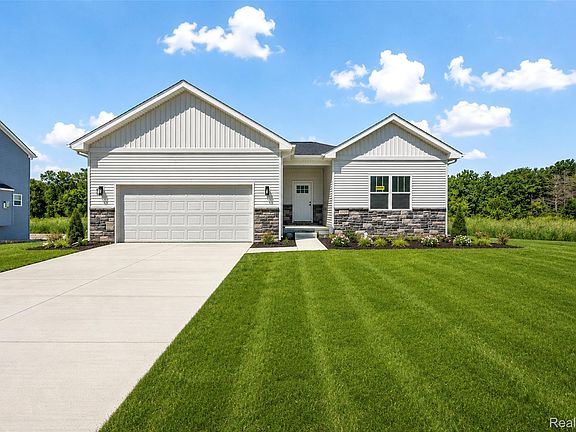 2nd image of 2327 Baltimore Ln