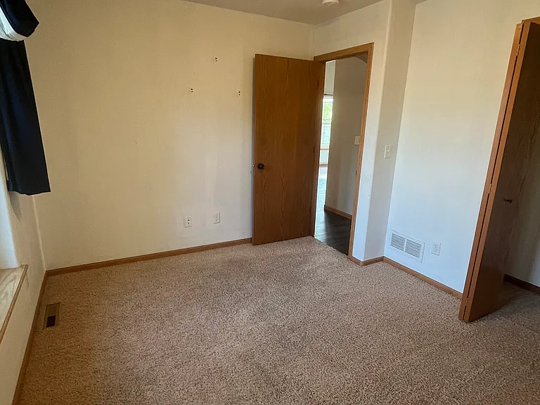 235 N Park Ridge Rd — Photo 14