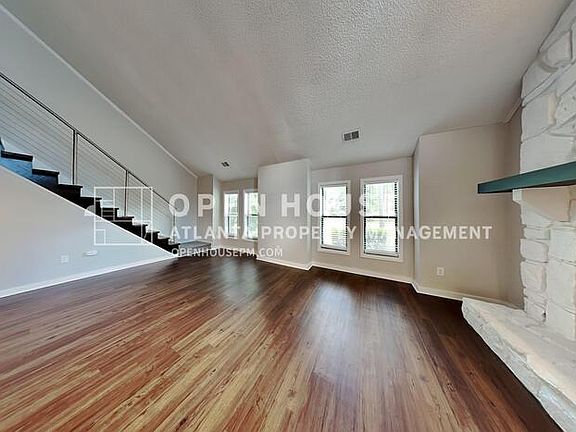 5th image of 2197 Oakrill Ct