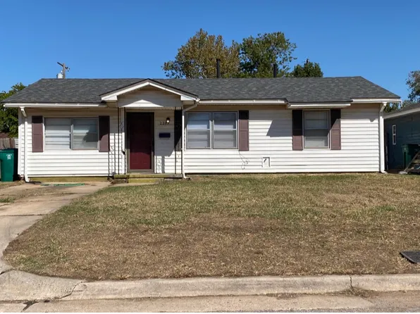 2205 SW 53rd St, Oklahoma City, OK 73119