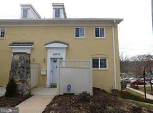 4187 S 4 Mile Run Dr UNIT B, Arlington, VA 22204