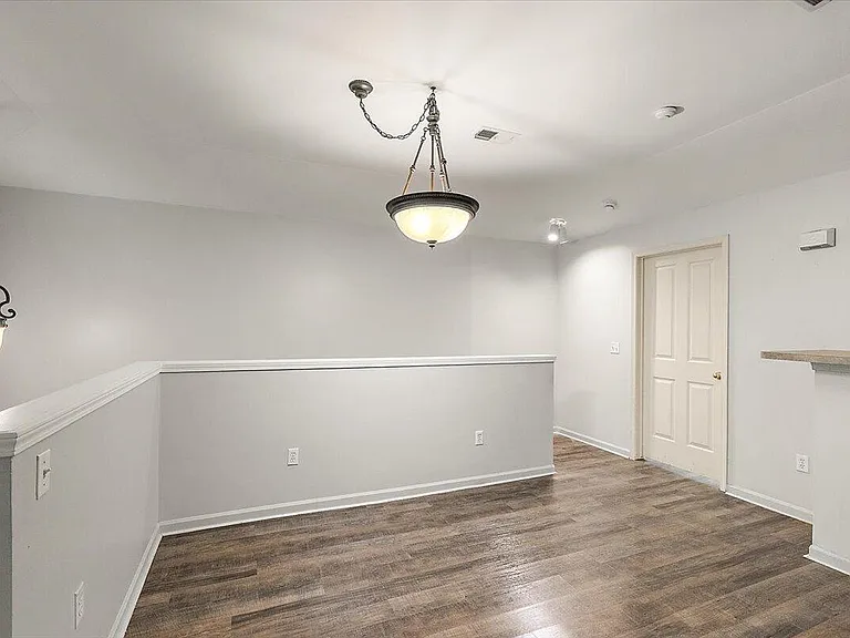 47855 Cardiff Ave — Photo 10