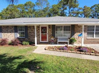 3466 Willow Ln, Gulf Breeze, FL 32563